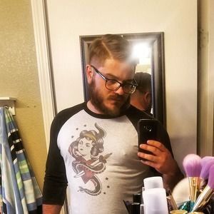 Meet your Posher, Nicholas